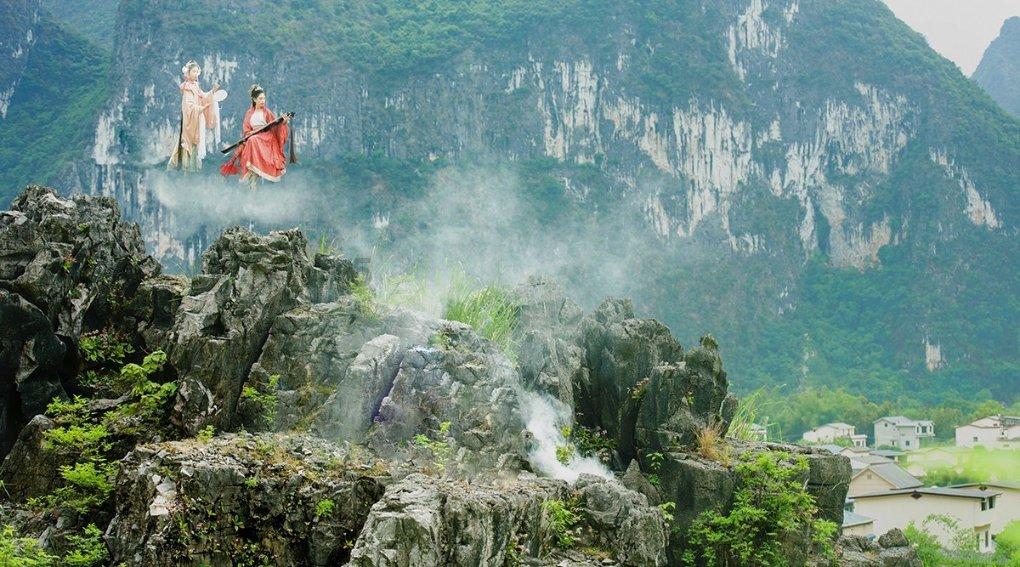 黄金AK闯迷宫